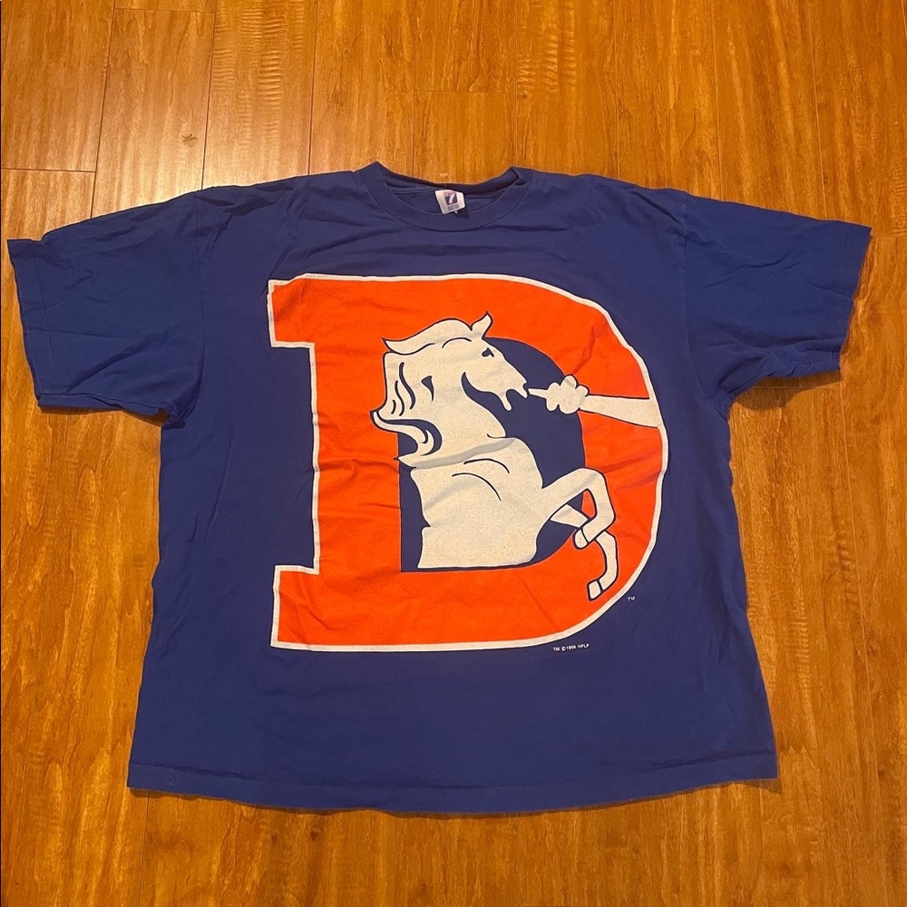 Vintage Denver Broncos Shirt